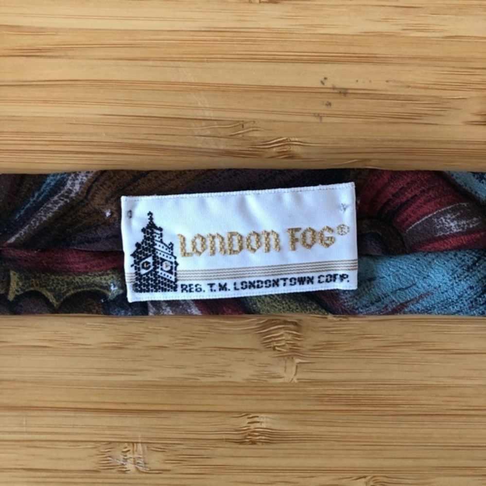 London Fog Tie In Retro Multicolored Pattern! - Picture 2 of 7